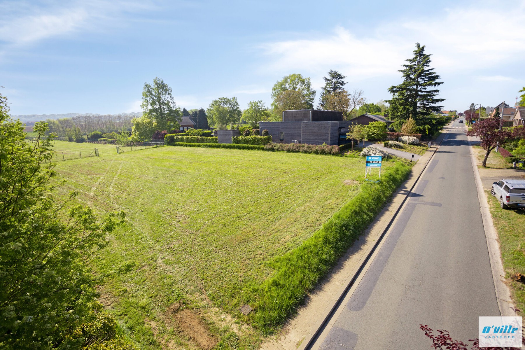 Exclusieve bouwgrond met achterliggend weideperceel voor paarden. - foto 4