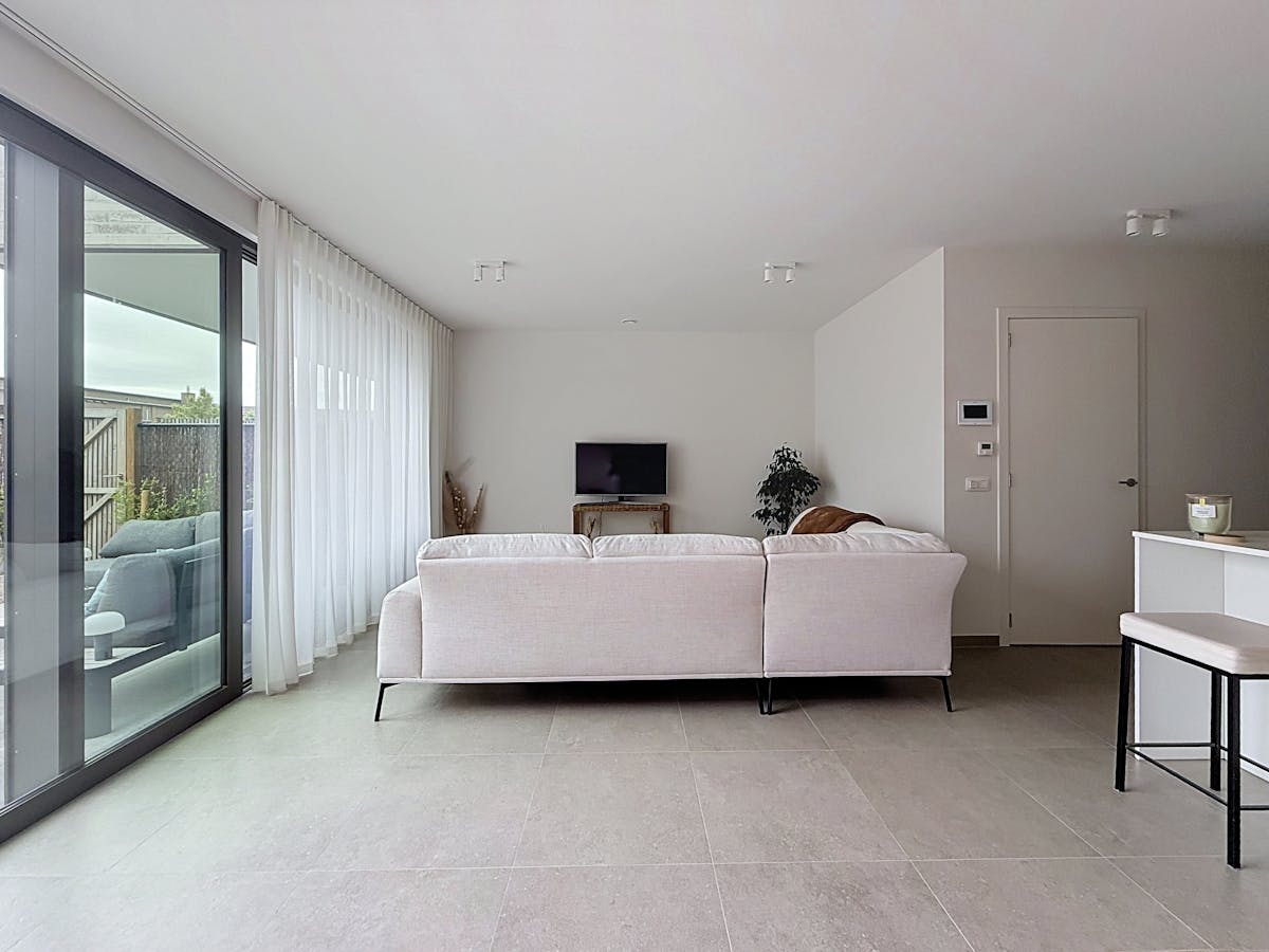 Ground floor new-build apartment for rent in Waregem! - photo 3