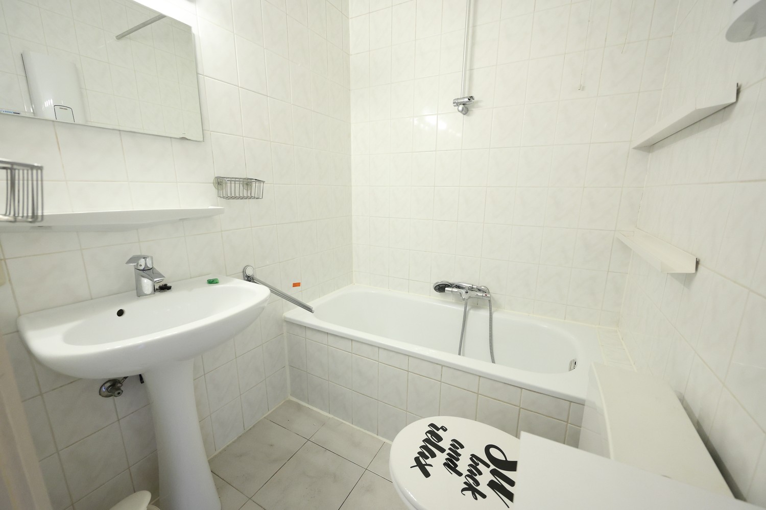 Lichtrijke studio met slaaphoek te koop nabij de Zeedijk van Mariakerke-Oostende - foto 4