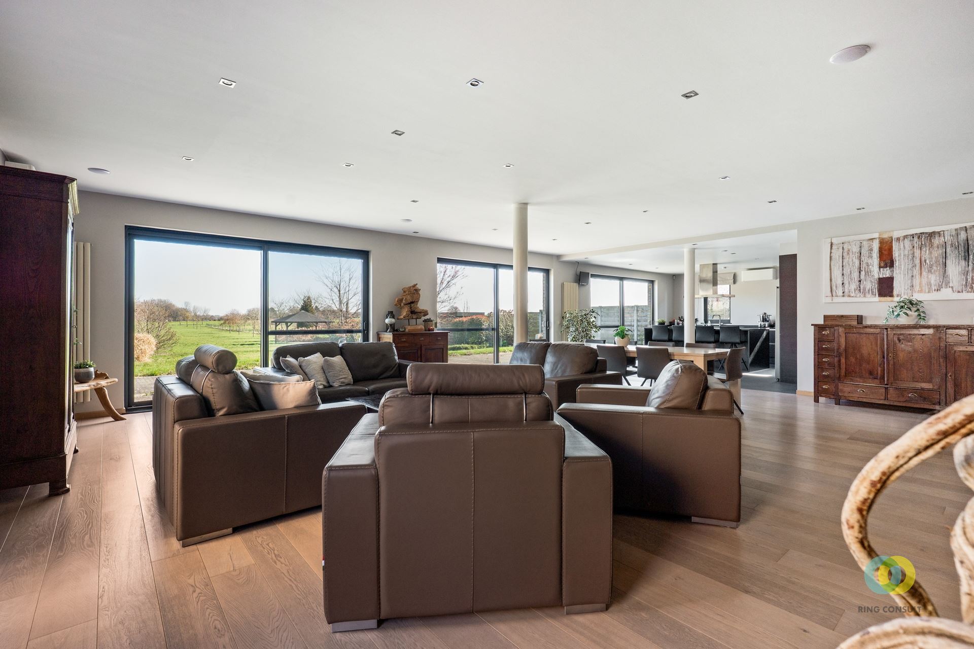 Uitzonderlijke villa met prachtige tuin - foto 4