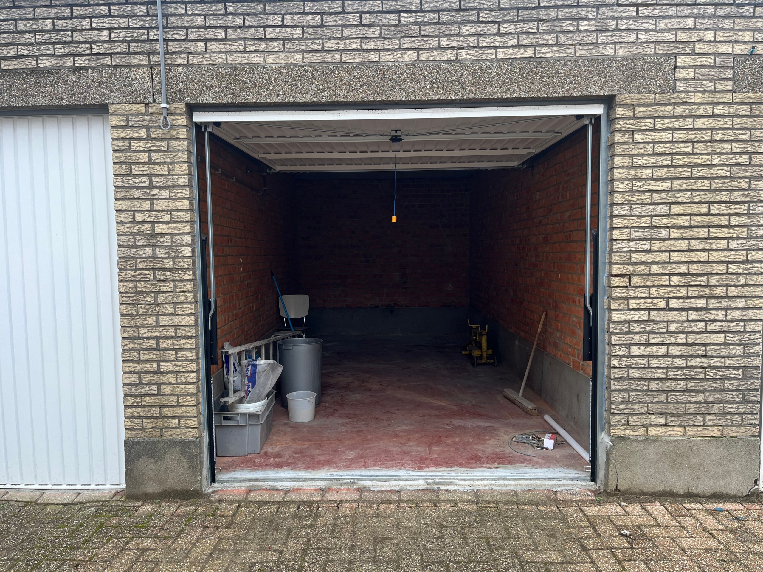 Garagebox in Merksem te huur! - foto 2