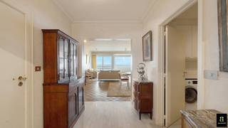 Appartement ensoleillé de 3 chambres avec vue mer frontale, idéalement situé sur l’Albertplein, à une adresse d’exception au cœur du...