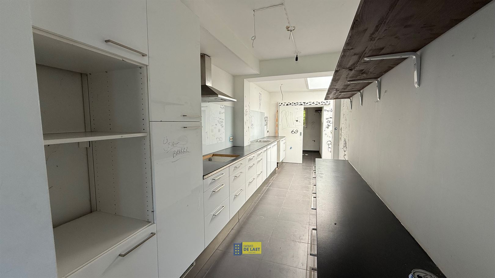 HOB met 4 slaapkamers en grote tuin - foto 5