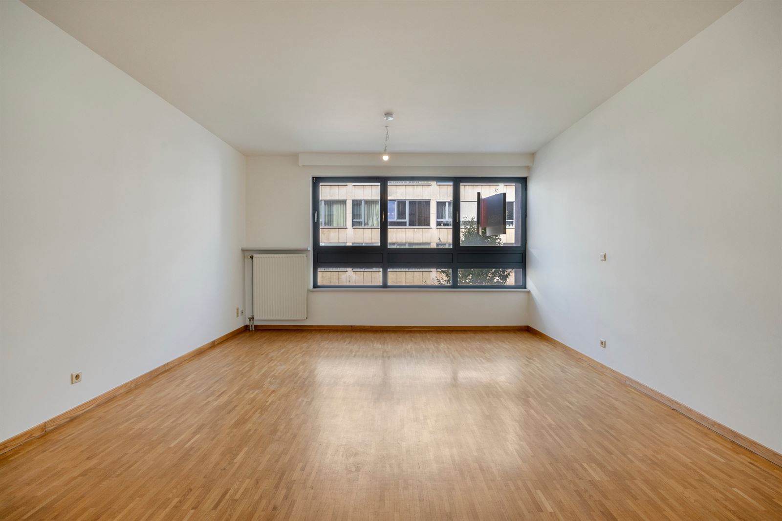 Apartment for sale in Antwerp with 1 bedroom - photo 4