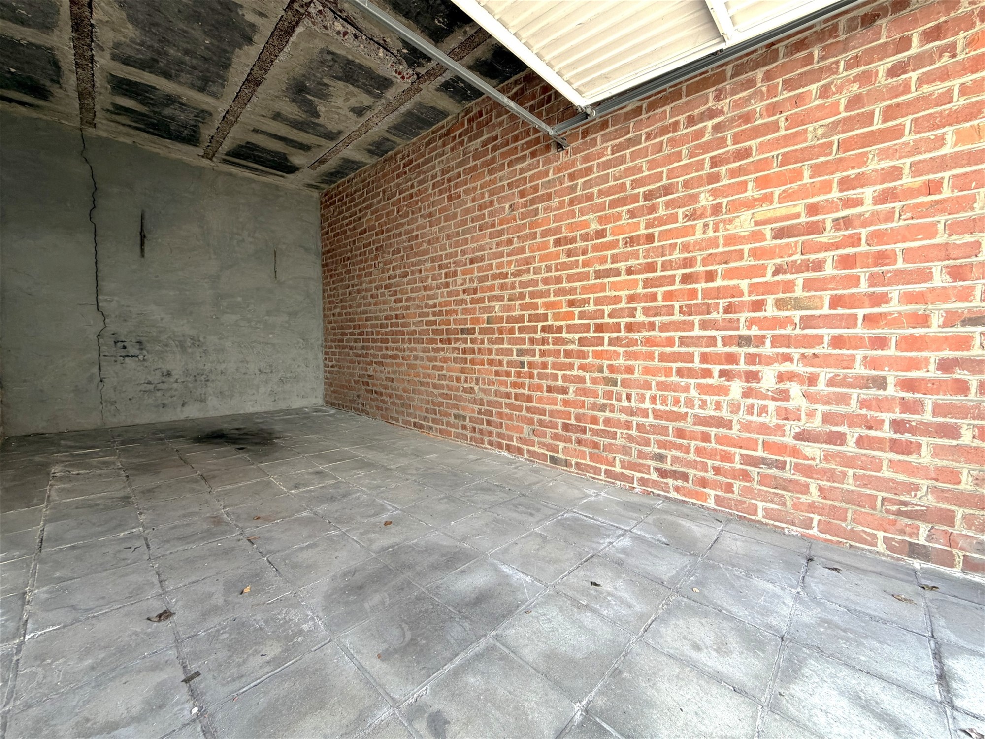 Garage - foto 4