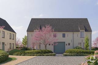 <p><span>Luxe BEN nieuwbouw-woning op prachtig terrein met agrarisch uitzicht</span></p><p><span> </span></p><p><span>Deze woning maakt onderdeel uit van het luxe nieuwbouwproject "Kriekenhof" te Zevergem, De Pinte. Dit project omvat 7 nieuwbouw-woningen, ideaal gelegen aan verschillende grote invalswegen, en toch met een idyllisch landelijk uitzicht. Geniet van de perfecte balans tussen wonen en bereikbaarheid dankzij de uitstekende verbindingen naar Gent en Brussel via de E17. Het concept werd bedacht met als inspiratie een landelijk woonerf. Elke woning beschikt over een eigen privatieve buitenruimte, alsook zijn er gemeenschappelijke groene buitenruimtes. De woningen beschikken over alle hedendaags comfort. De woningen worden opgeleverd met een hoogwaardige afwerking en kwalitatieve materialen.</span></p><p><span> </span></p><p><span>De woning wordt voorzien van zonnepanelen, een lucht/water warmtepomp met vloerverwarming en een ventilatiesysteem D.</span></p><p><span> </span></p><p><span>Deze woning is de linkse woning van de laatste blok, rechts op het terrein.</span></p><p><span>U betreedt de woning via de inkomhal met apart toilet en trap naar de eerste verdieping. Aansluitend vindt u de leefruimte die naadloos overgaat in de open keuken. De keuken is volledig te personaliseren naar eigen smaak, met 2 voorgestelde opstellingen waaruit u kan kiezen. Zo kan u de materialen en kleuren zelf kiezen. Onder de trap is een praktische bergruimte.</span></p><p><span>Op de 1</span><span><sup>ste</sup></span><span> verdieping vindt u 3 ruime slaapkamers en de badkamer. Ook voor de badkamer kunnen de materialen en kleuren gekozen worden, voor een op maat gemaakt gevoel. Op de 2</span><span><sup>de</sup></span><span> verdieping bevindt zich de 4</span><span><sup>de</sup></span><span> slaapkamer of polyvalente ruimte, alsook een technische zolderruimte.</span></p><p><span>Achteraan de woning vindt u de rustige private tuin met gezellig zonneterras terug. De tuinen worden voorzien van een omheining en beplanting.</span></p><p><span> </span></p><p><span>Bij elke woning hoort minstens 1 parkeerplaats van € 18.000 (apart aan te kopen). Er is mogelijkheid om een 2</span><span><sup>de</sup></span><span> parkeerplaats bijkomend aan te kopen.</span></p><p><span>Naast de parking ligt de gemeenschappelijke fietsenstalling, waar elke woning zijn eigen fiets-staanplaatsen toegewezen heeft.</span></p><p><span> </span></p><p><span>Prijzen exclusief registratierechten op de grond en btw op constructie</span><span>.</span></p>