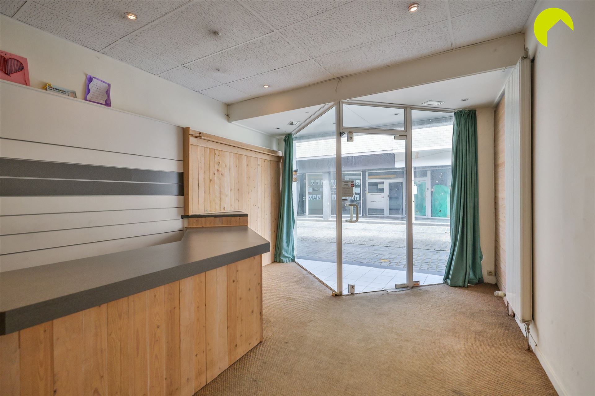 Handelswoning - winkel/kantoor met duplex - foto 2