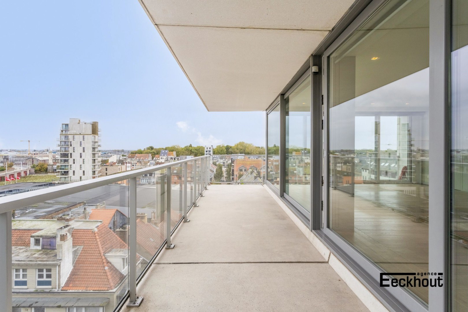 Modern appartement met groot terras en prachtig open zicht in centrum van Oostende - foto 5