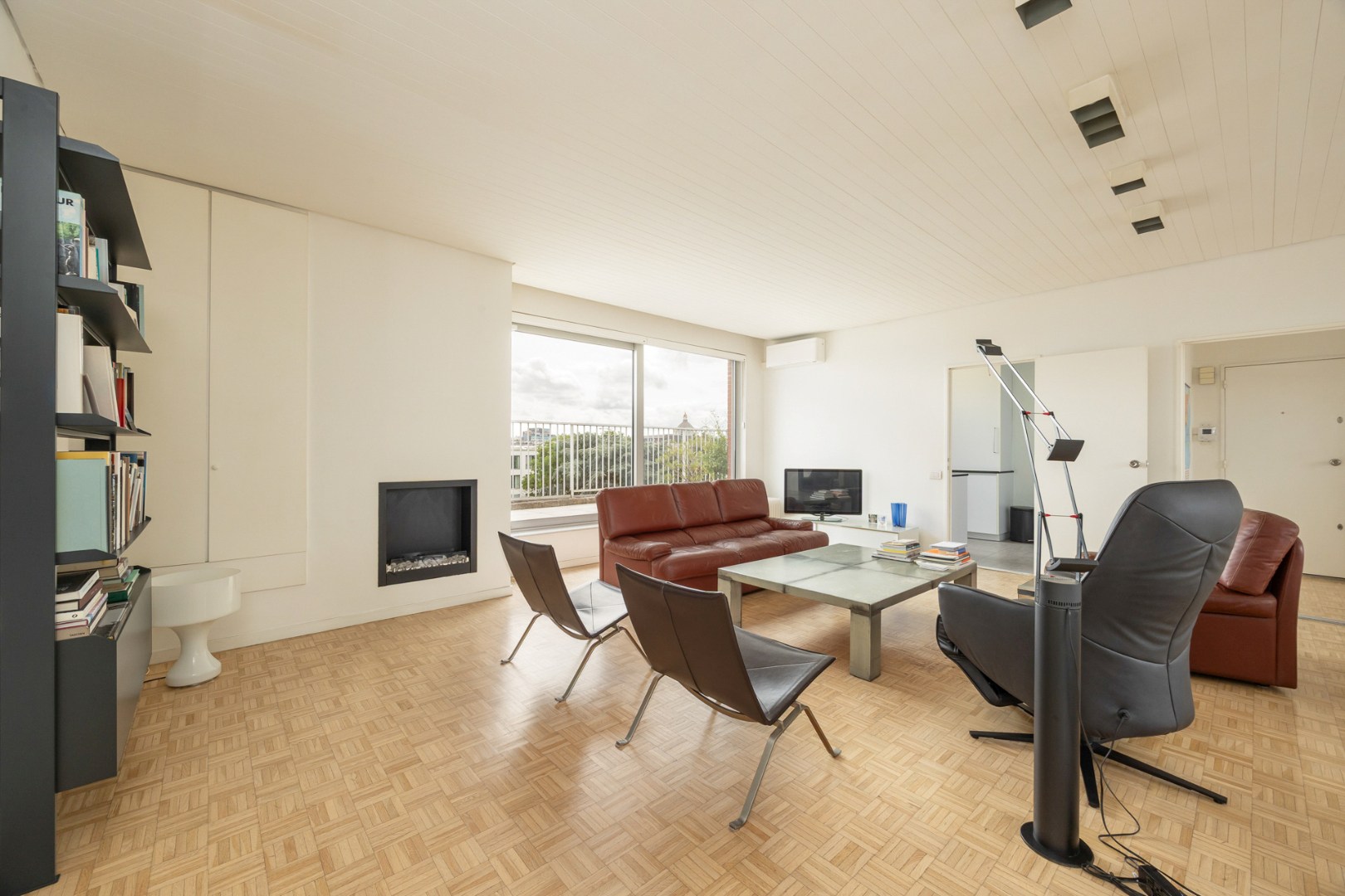 Zeer ruim appt. met 3 slpk en 2 terrassen te Antwerpen! - foto 5