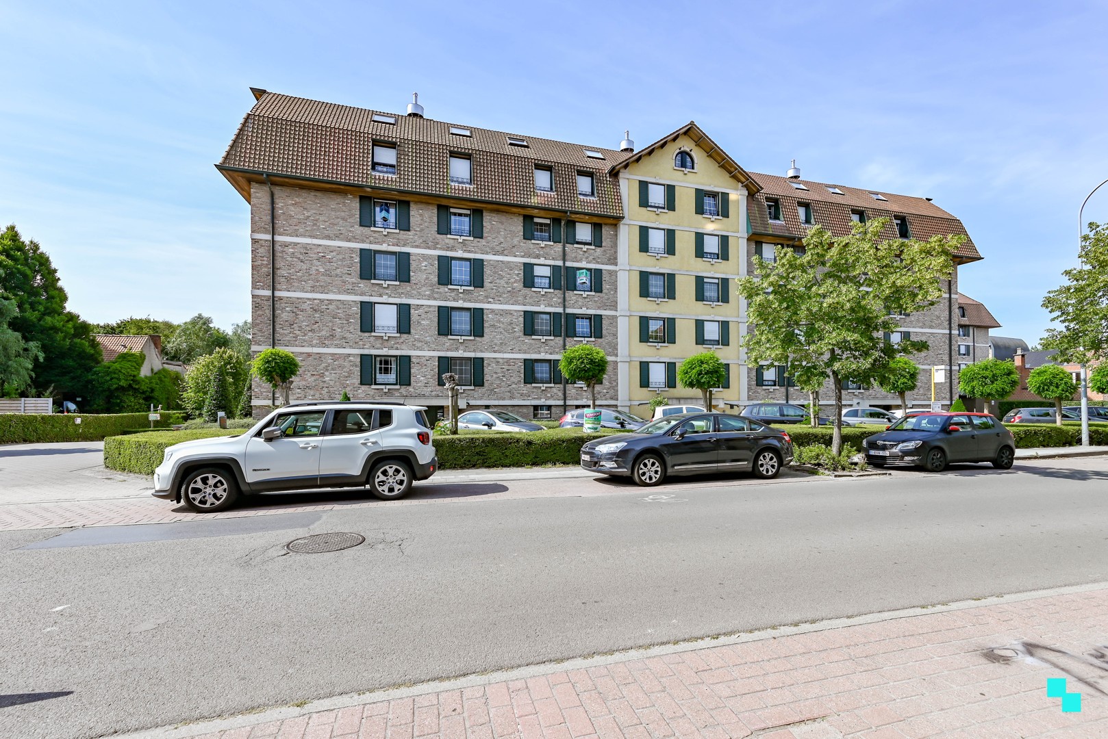 Ruim 2-slaapkamerappartement met zonneterras en aparte garagebox in Emelgem - foto 2