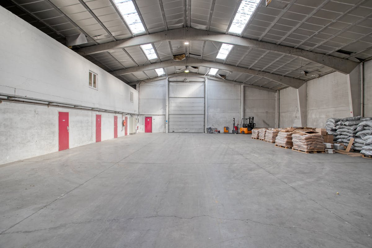 Magazijn (ca. 1.680 m²) te koop in Ronse - foto 5