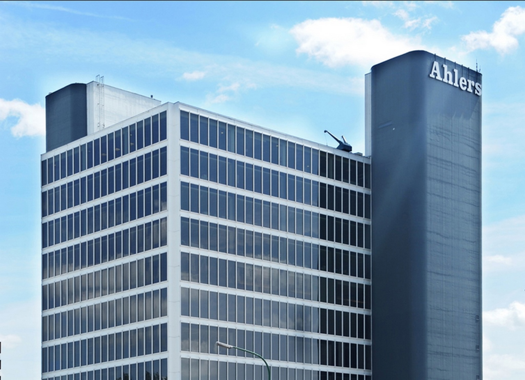 Antwerpen: Kantoren en werkplekken te huur in Ahlers Building. - foto 1