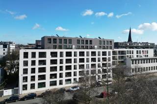 Dit appartement van ca. 97 m² is gelegen op de tweede verdieping van de residentie Dunant Gardens. Het gebouw bevindt zich vlak aan de...