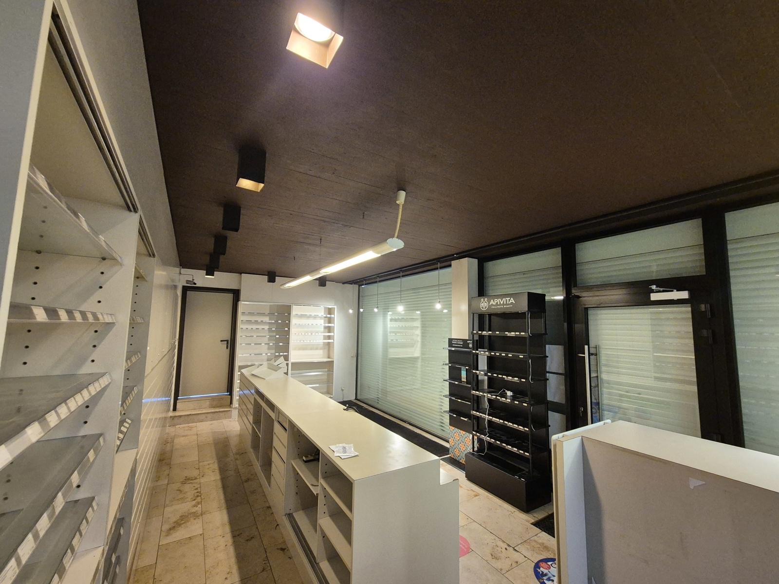 Commercial for rent in Tessenderlo-Ham - photo 2