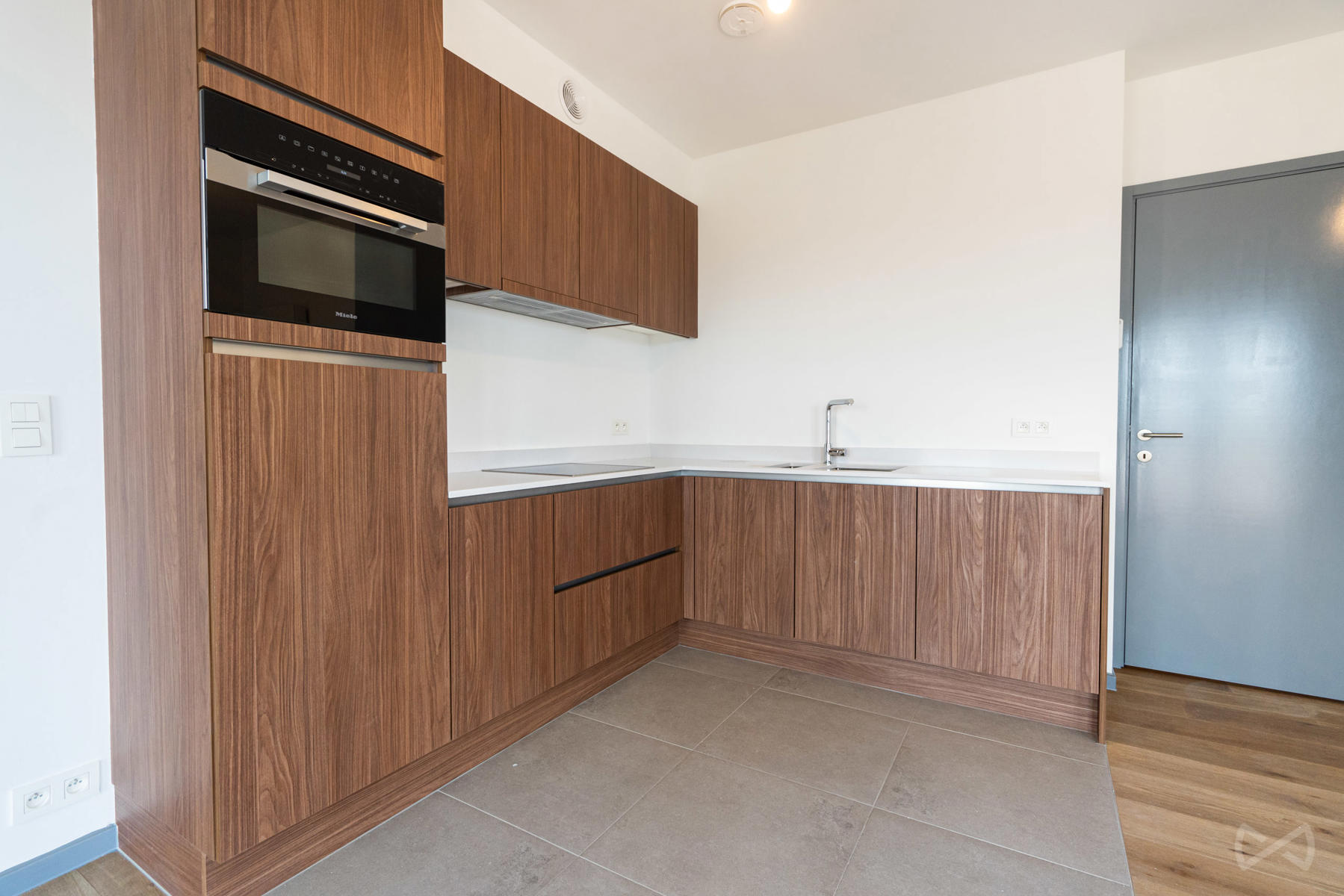 Subliem 1 slaapkamer appartement met open uitzicht - foto 5