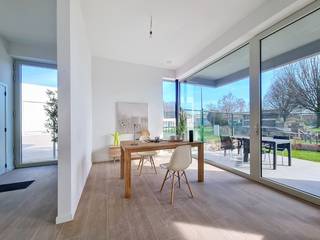 Combineer wonen met werken op kmo zone De Stip. Het is een volledig nieuw en dynamisch bedrijventerrein aan de Deerlijksesteenweg te Harelbeke.Met de...