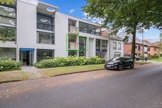 Dit charmante, instapklare éénslaapkamerappartement op de eerste verdieping maakt deel uit van een kleinschalige en rustige residentie, ontworpen...