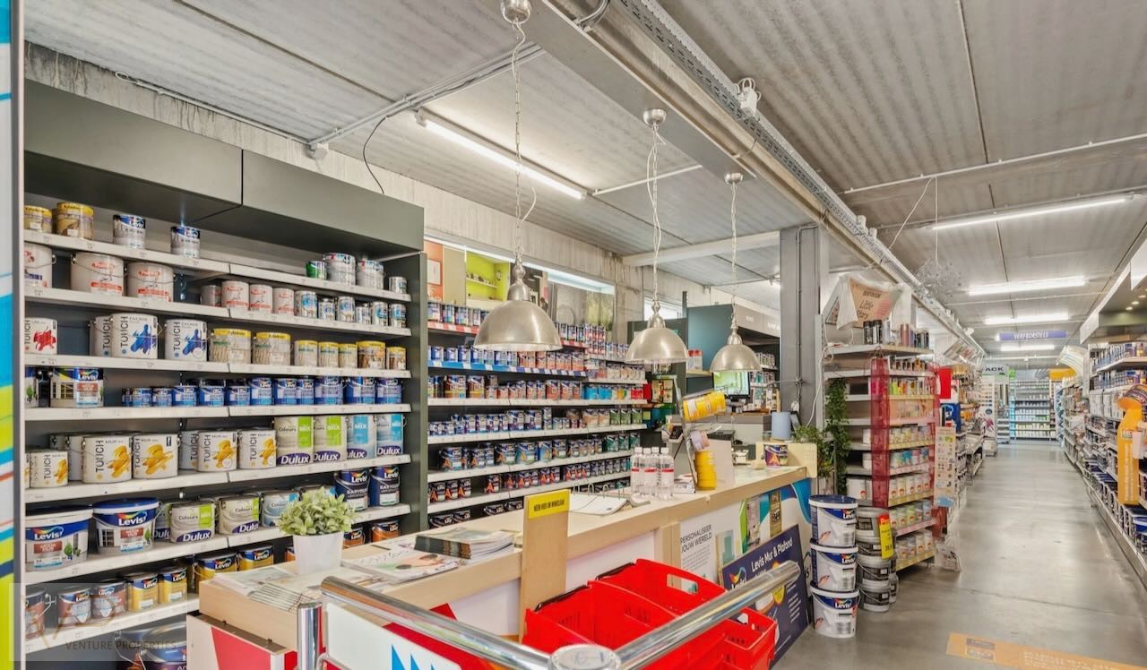 Uniek handelspand in het centrum van Puurs-Sint-Amands - foto 4