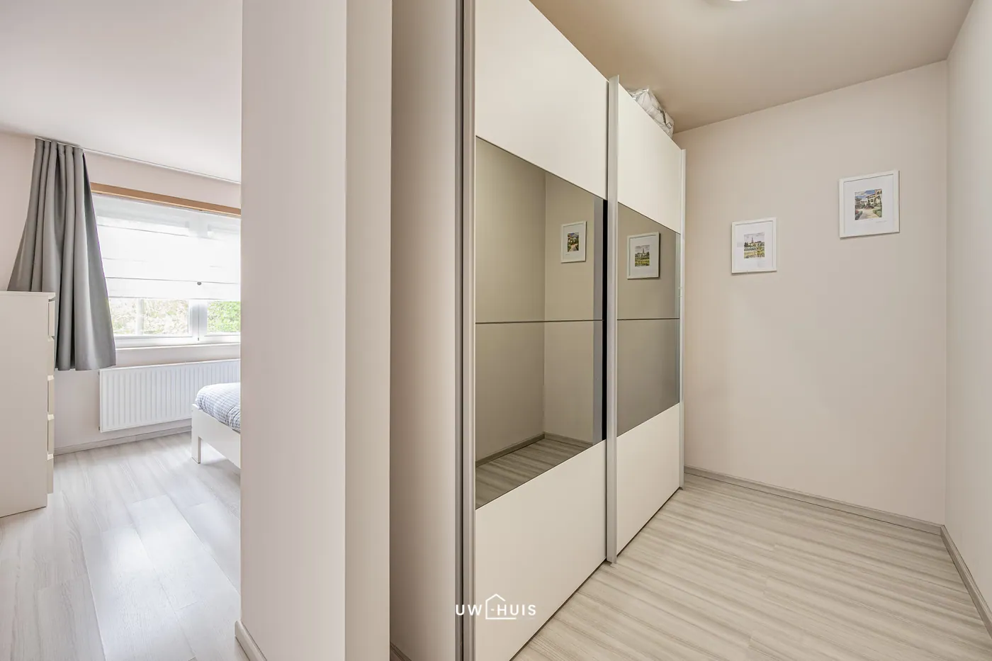 INSTAPKLARE WONING MET 4 SLPKS, 2 BADKAMERS IN BURCHT - foto 3