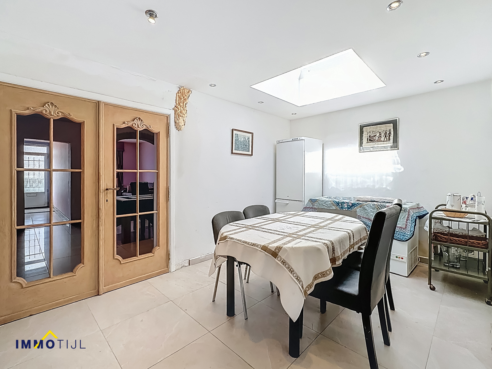 Gezinswoning met 3 slaapkamers en tuin! - foto 4