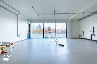 Commercial à vendre à Deinze