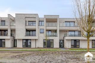 Prachtig ruim appartement met 2 slaapkamers en terras.Residentie De Admiraliteit: Wonen in midden in het centrum, groen en rustig gelegen in een...