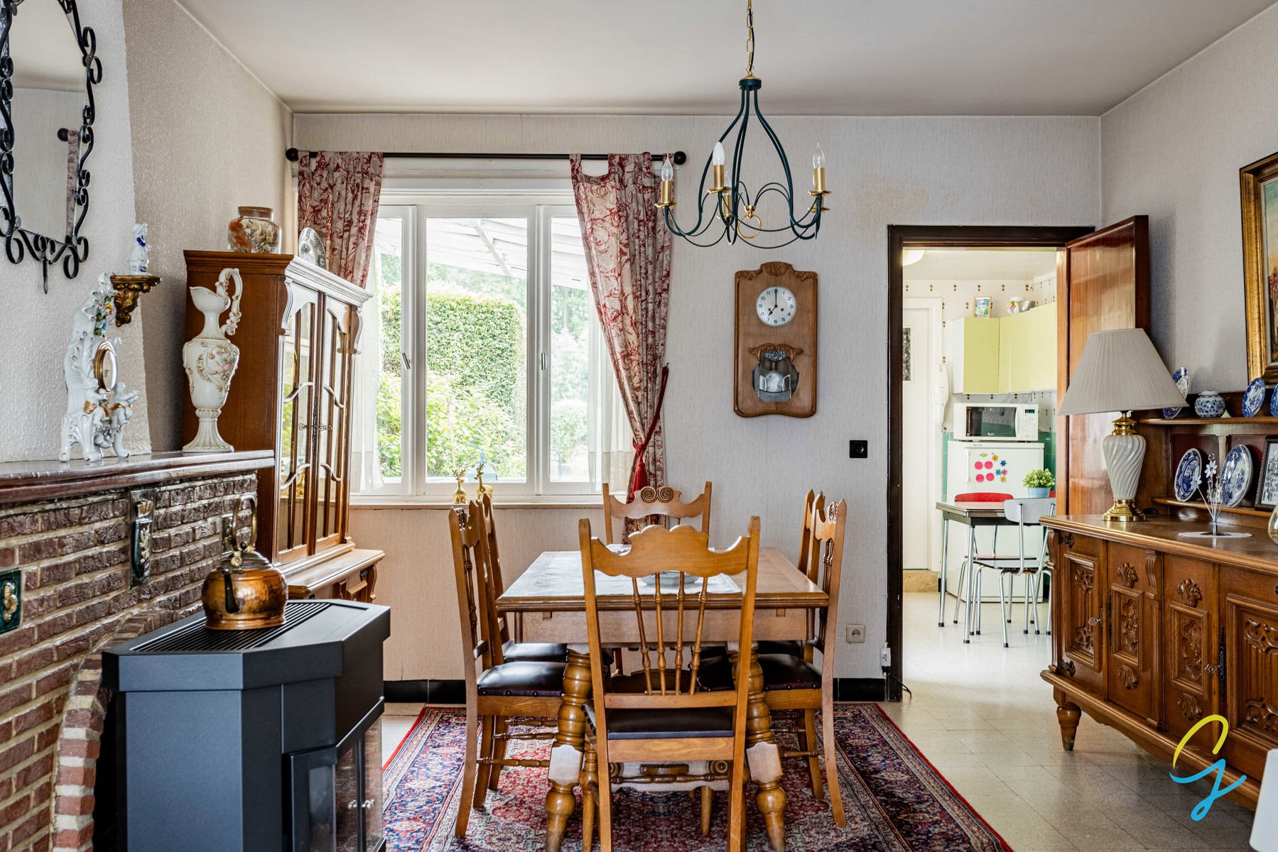 Te renoveren woning met drie slaapkamers te koop in Lede. - foto 4