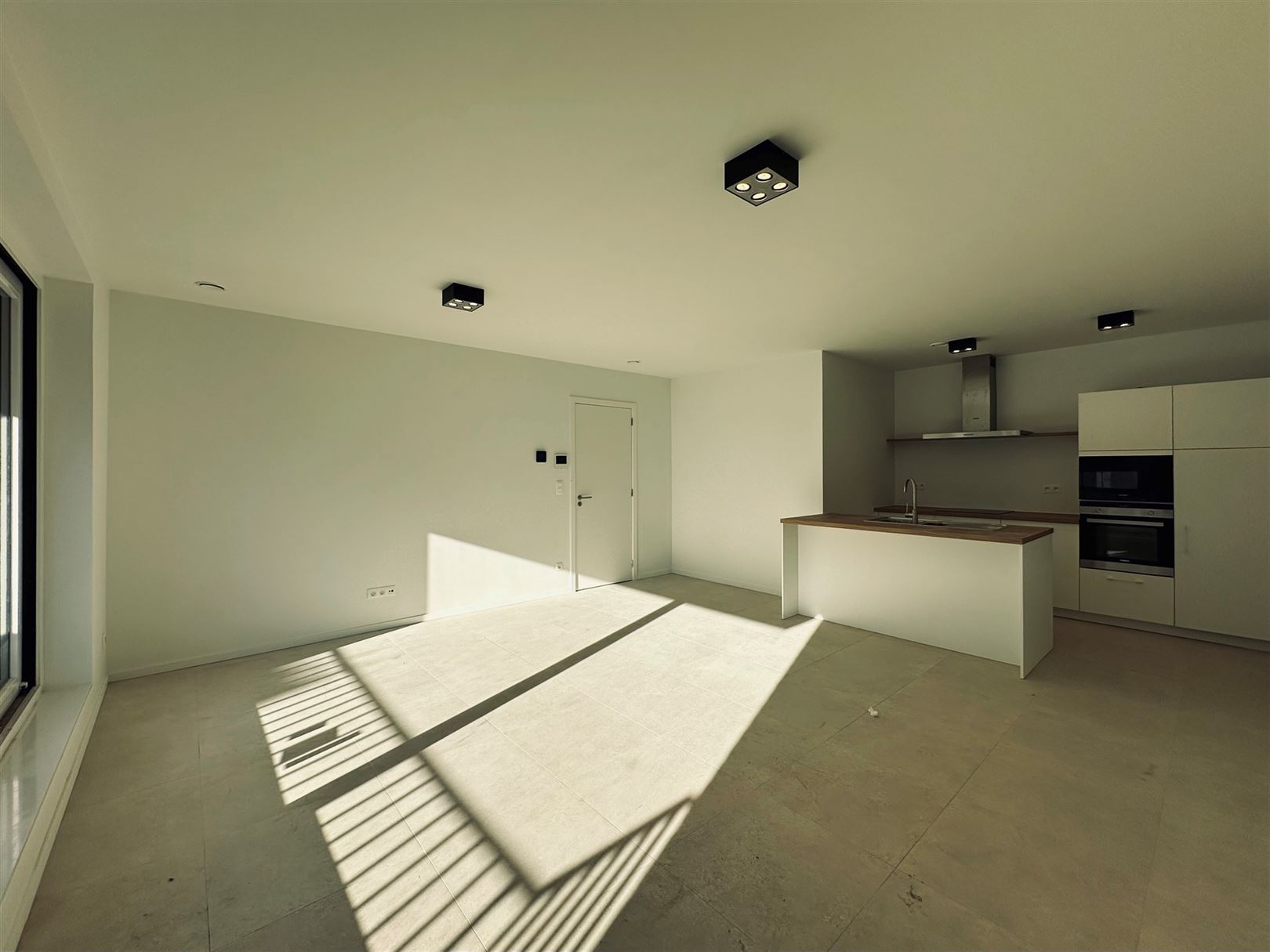 Apartment for rent in Beveren-Kruibeke-Zwijndrecht with 3 bedrooms - photo 4