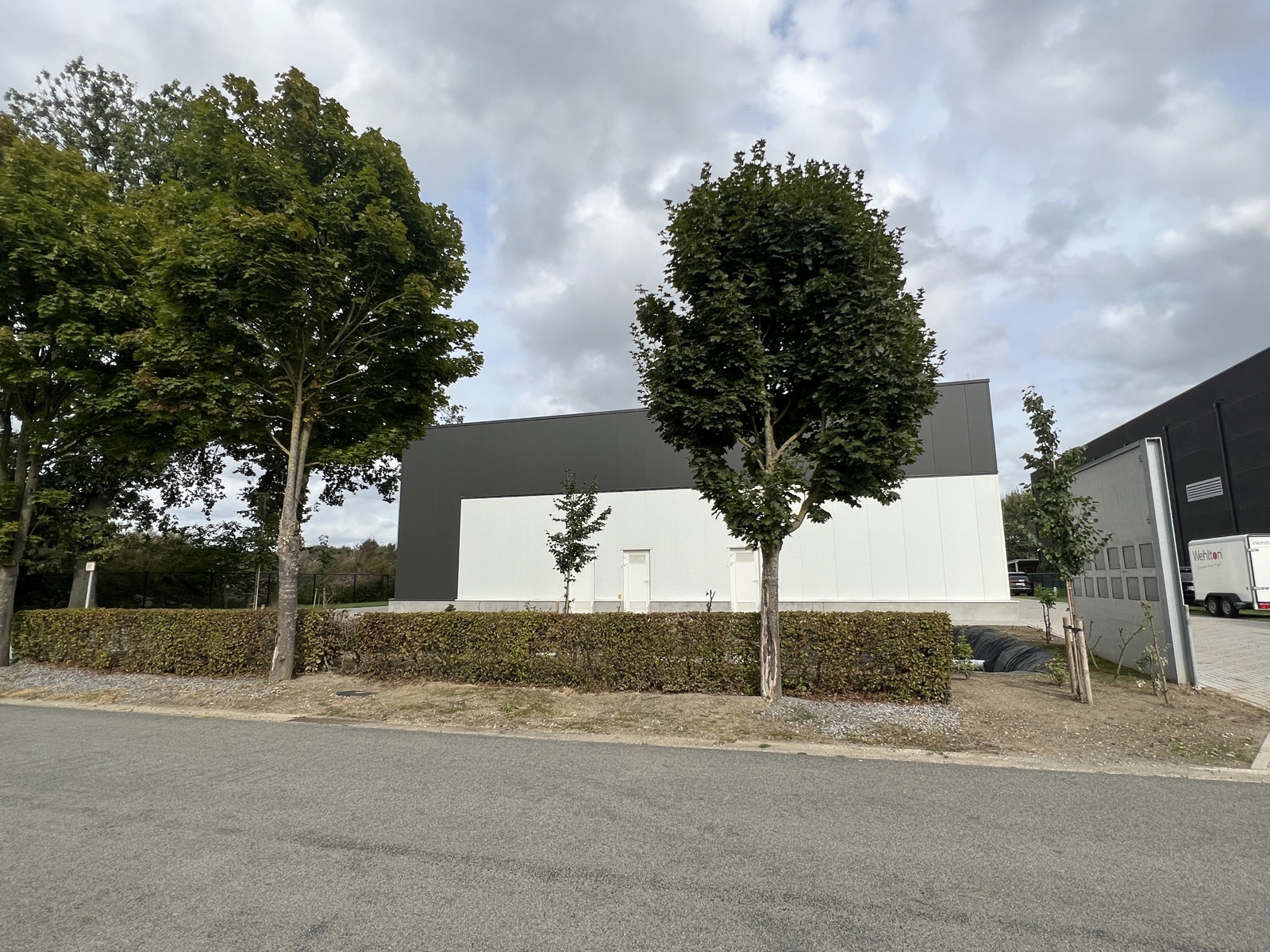 Commercial for rent in Maaseik
