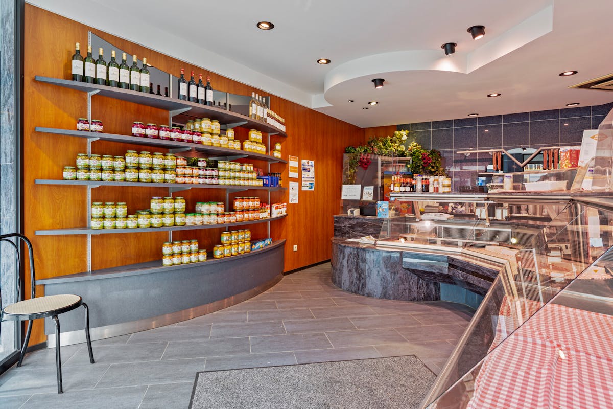 Winkel met woonst te koop met atelier in Ruddervoorde - foto 4