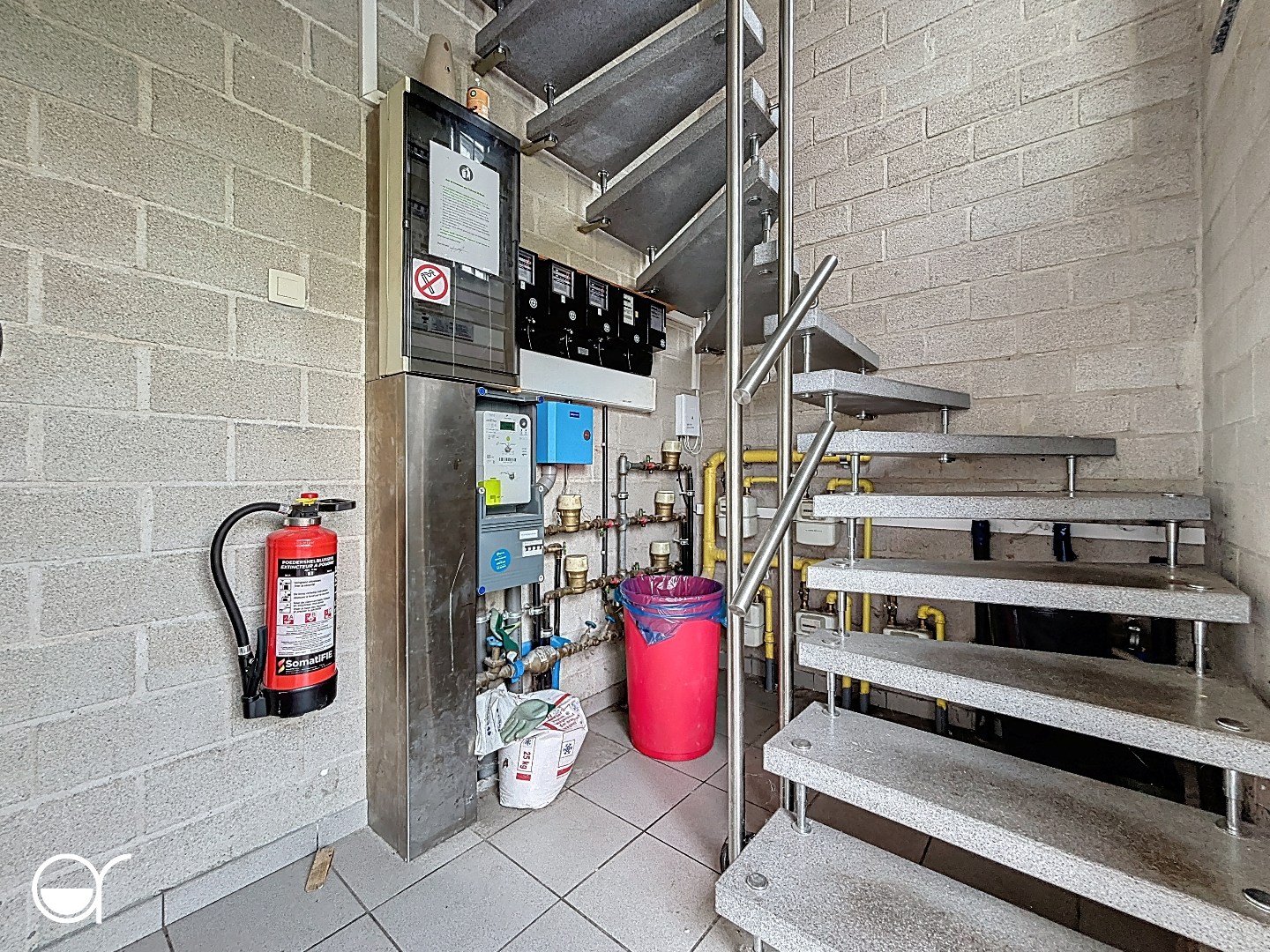 Woning met 5 studio's - foto 2