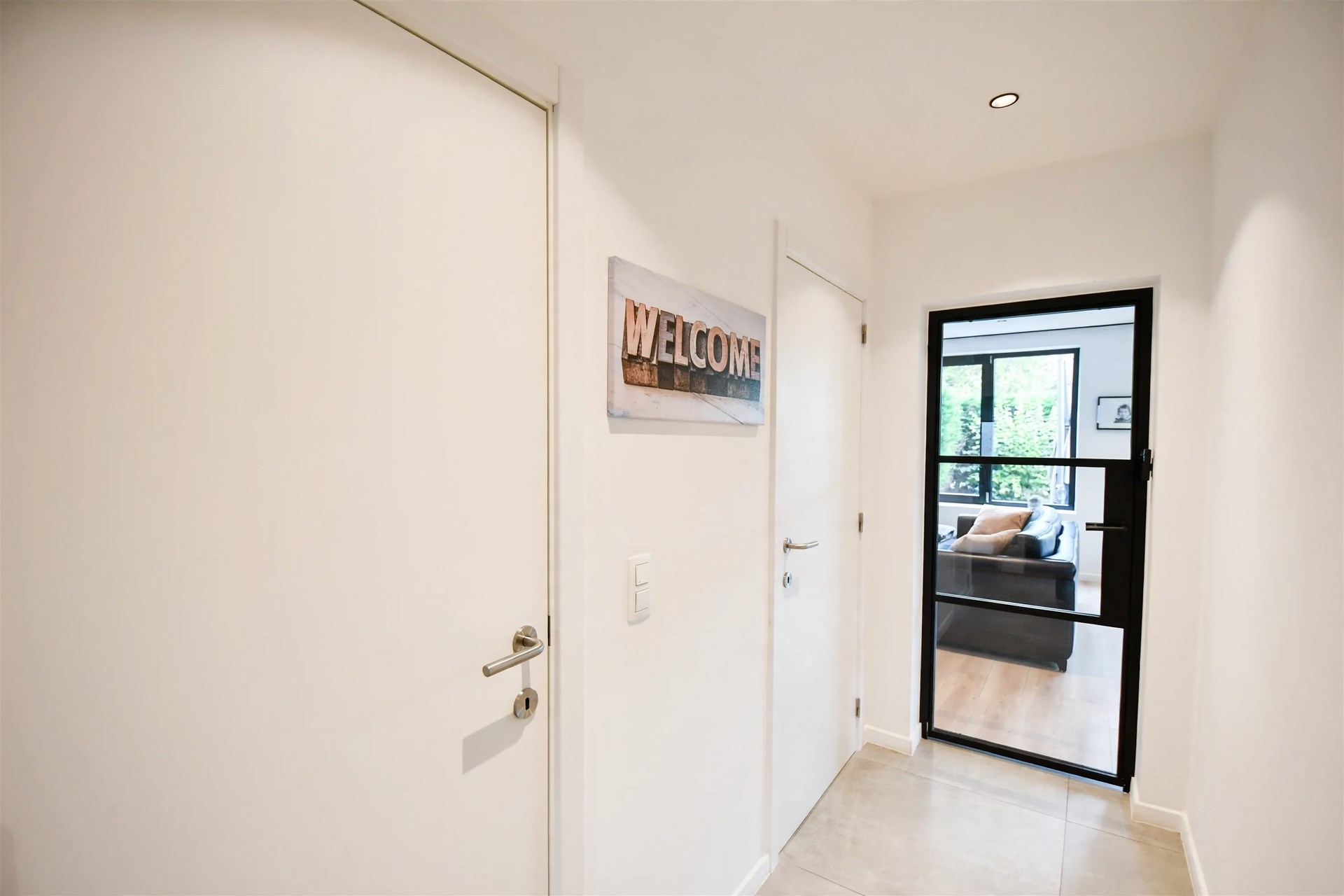 Apartment for rent in Sint-Niklaas with 2 bedrooms - photo 4