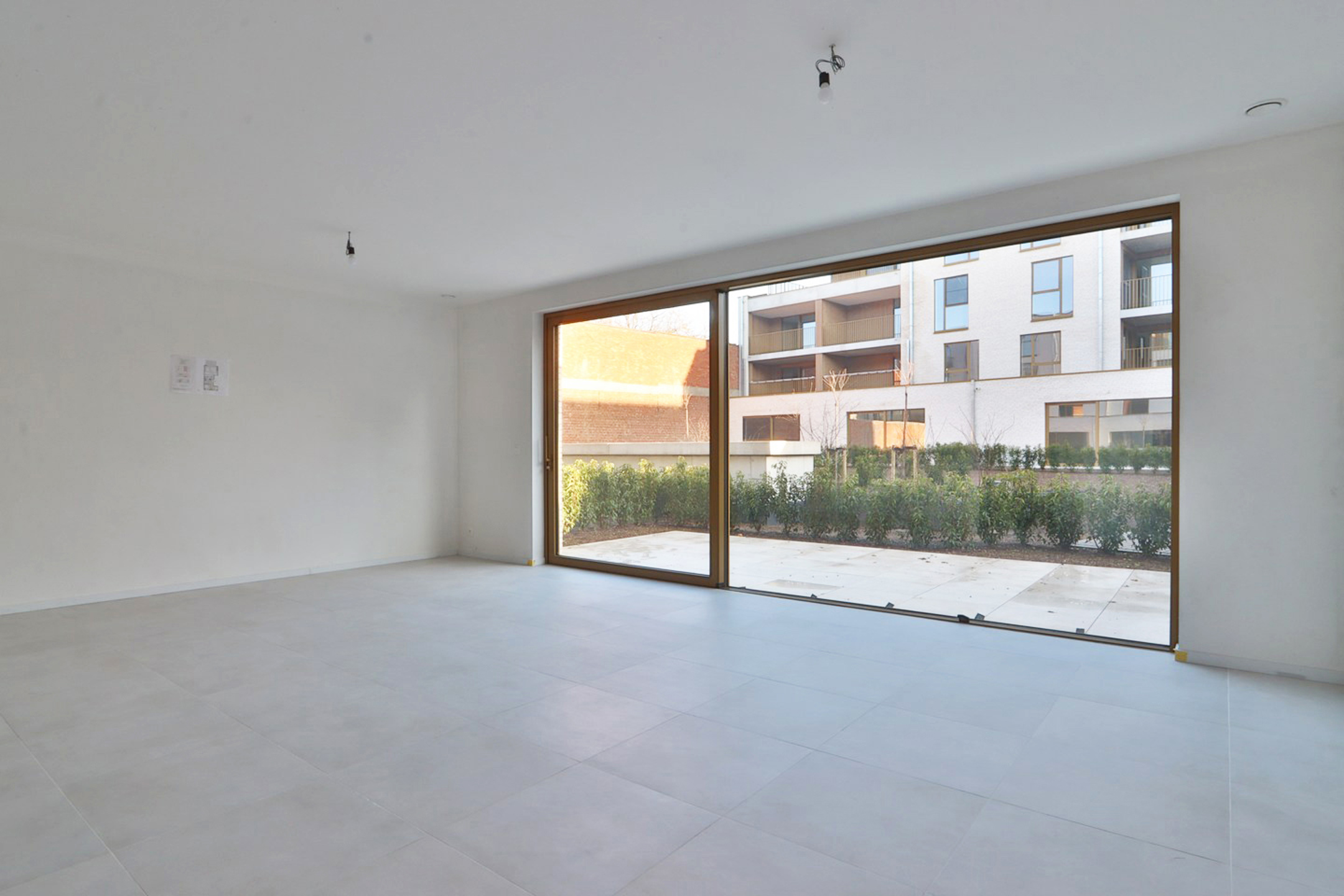 BEN-appartement met 2 slpks nabij 't station van Beveren - foto 4