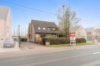 Commercial for sale in Lede