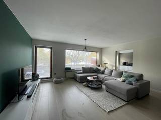 Het appartement is in het centrum gelegen. Er is ook een mooi zicht op de Bogaard.Dit appartement is gelegen op de eerste verdieping.(geen lift...