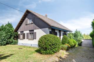 House for sale in Halle