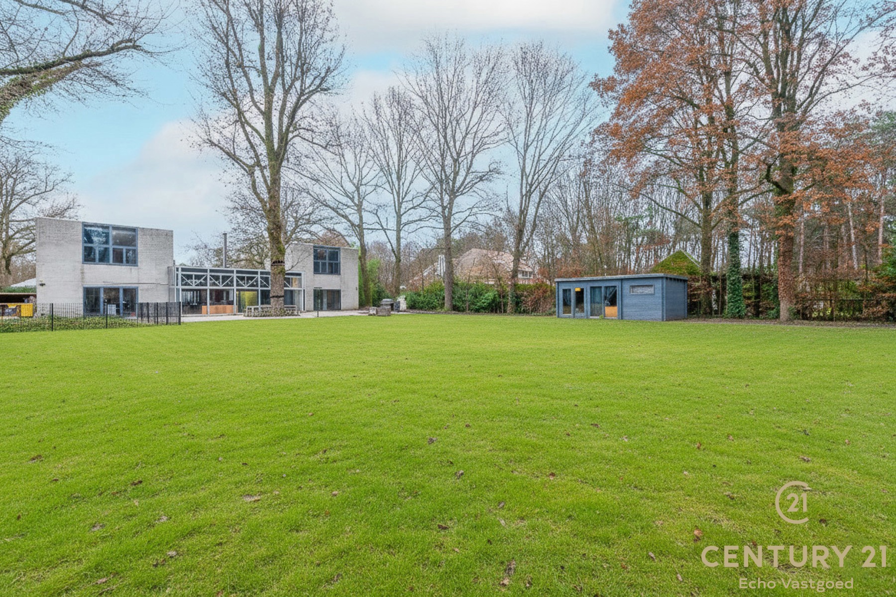 Unieke te renoveren villa in villawijk “De Lint” - foto 1