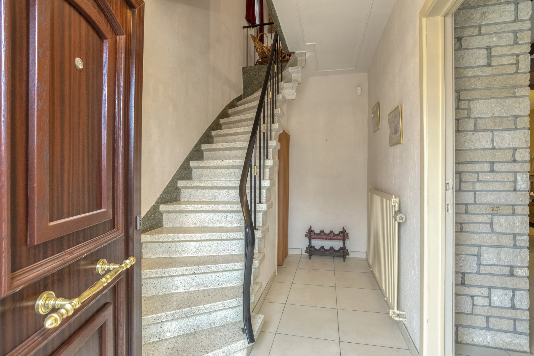 Te renoveren 4-gevelwoning met prachtige tuin - foto 3