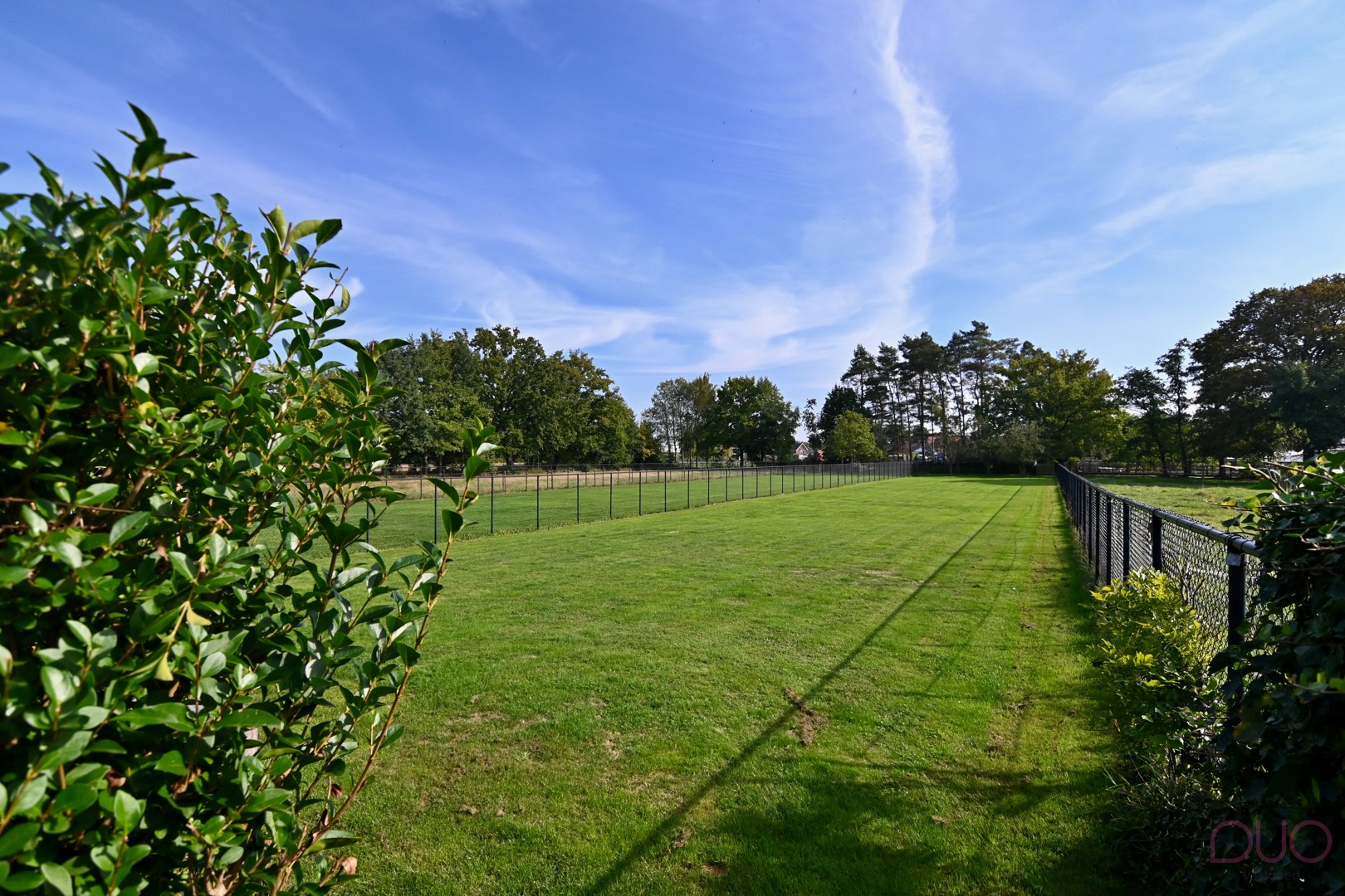 Knappe instapklare villawoning met vijf slaapkamers, verwarmd zwembad op 21a59ca - foto 3