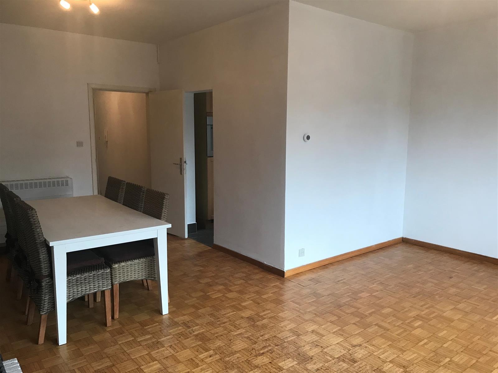 GEZELLIG APPARTEMENT MET VEEL LICHTINVAL - foto 5