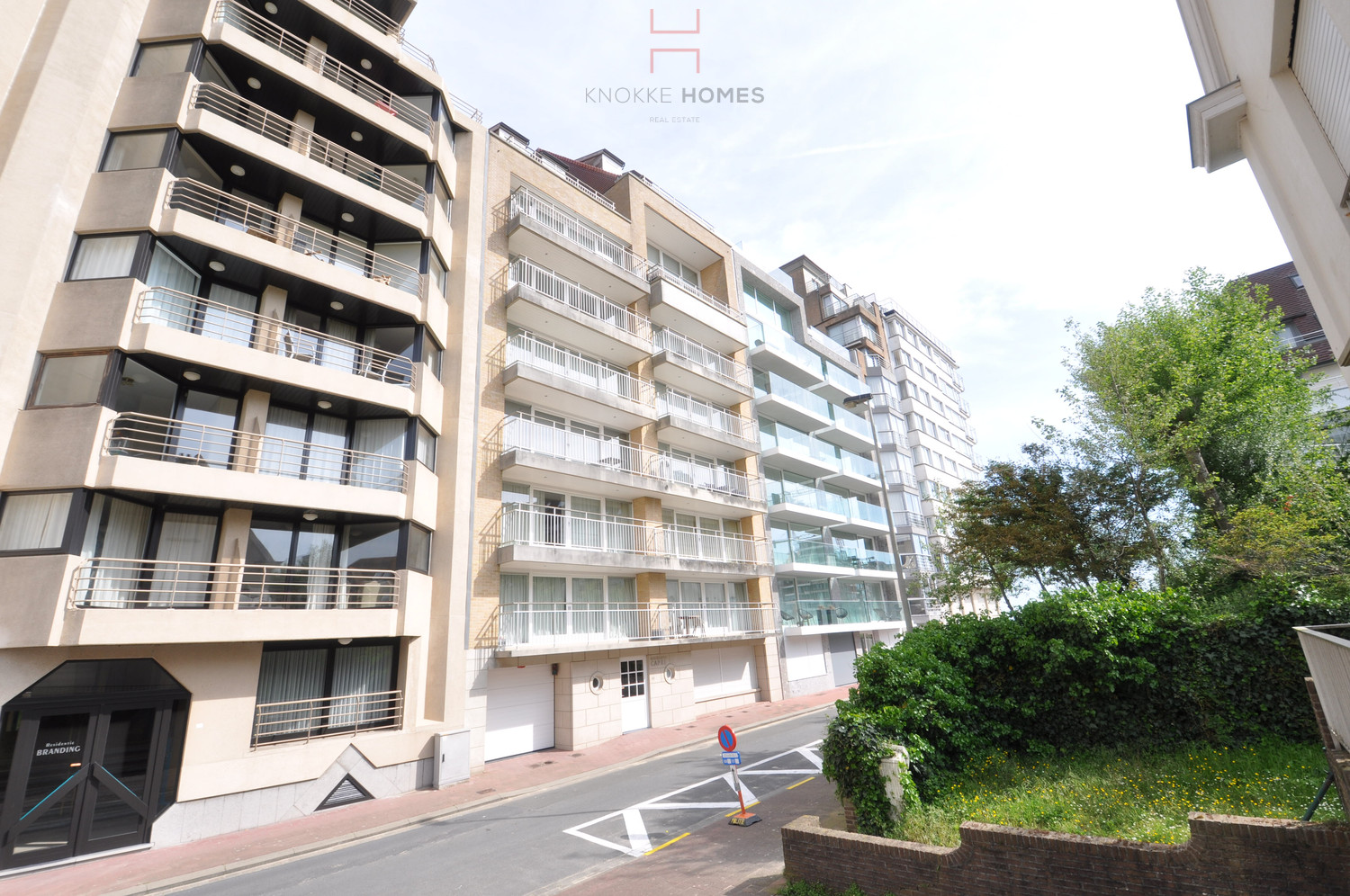 Mooi appartement met 3 slaapkamers op een paar stappen van de zeilclub RBSC in Duinbergen - foto 1