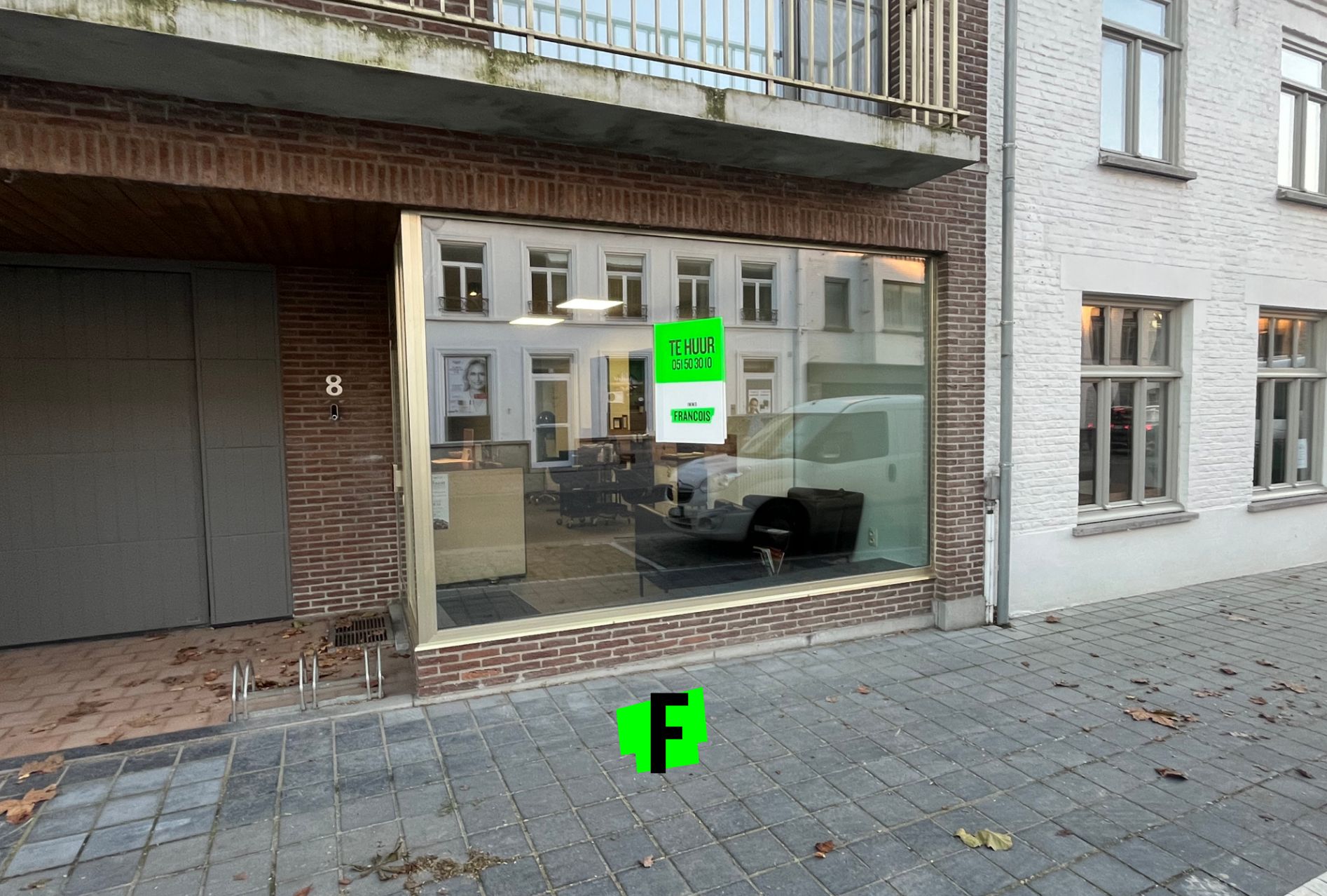 Commercial à louer à Lo-Reninge