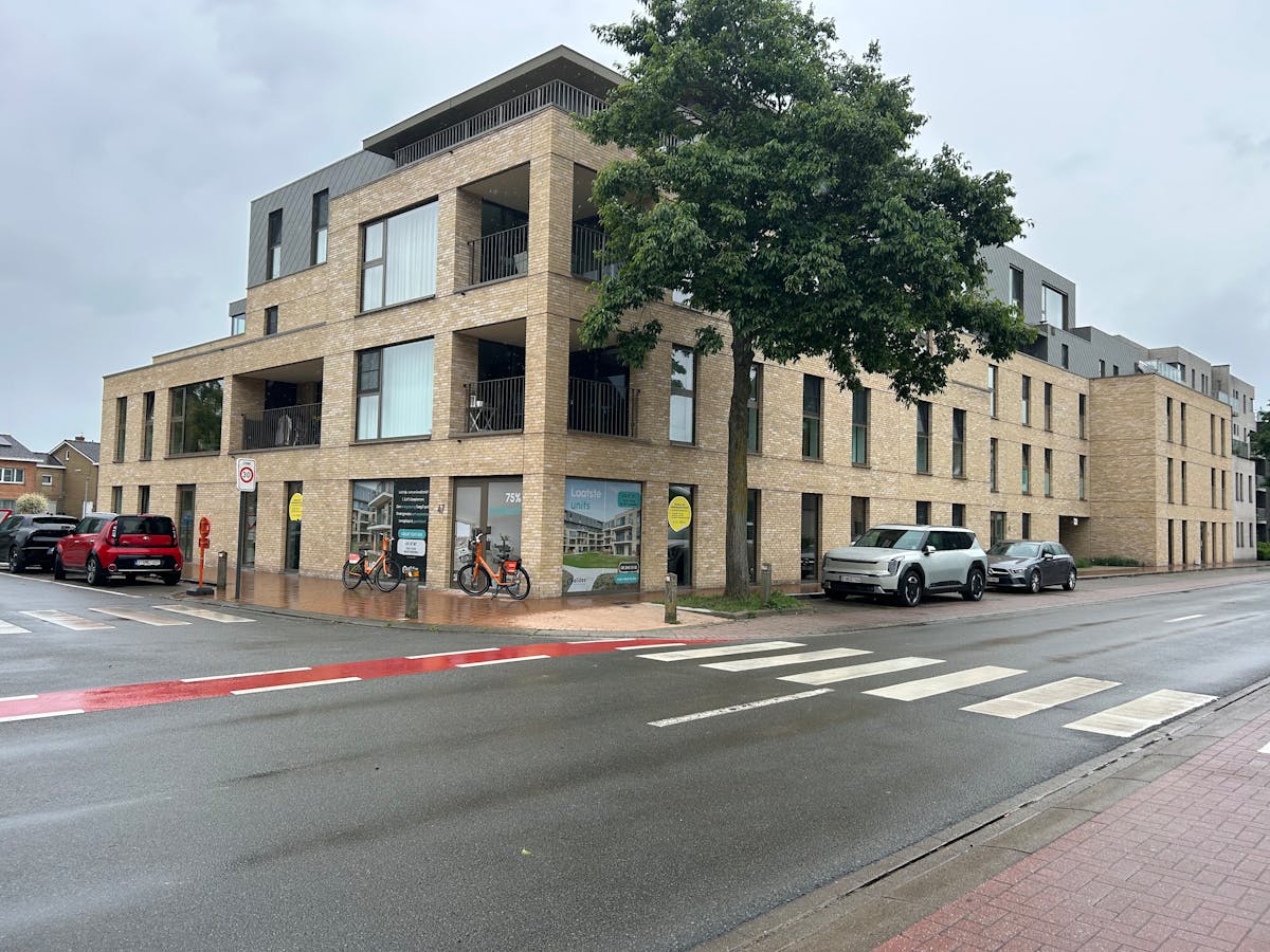 Strategisch gelegen casco handelspand / praktijkruimte (181 m²) te koop - foto 5