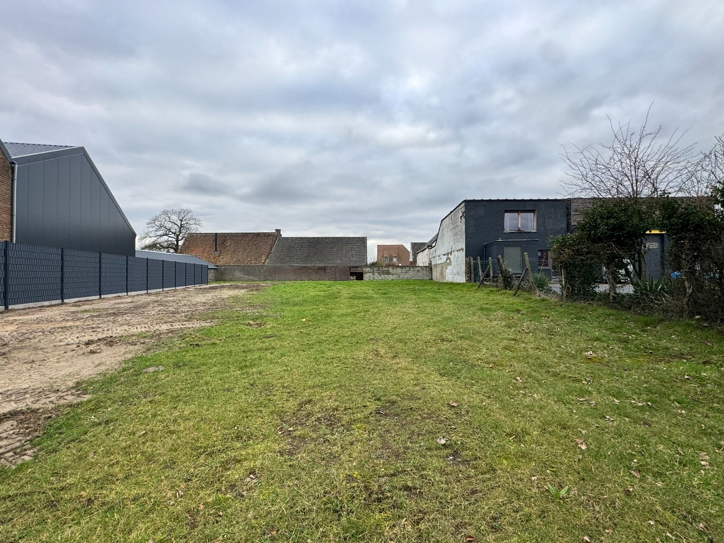 Bouwgrond voor alleenstaande woning op 870m² - foto 2
