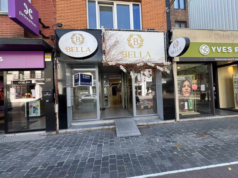 OPBRENGSTEIGENDOM, Handelspand met duplex appartement - foto 2