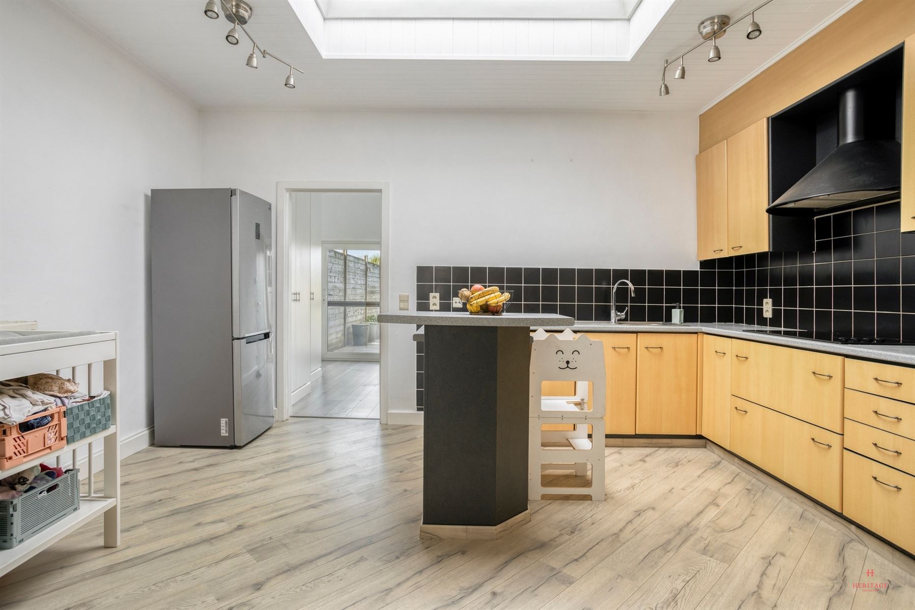 Gezinswoning met 3 slaapkamers, tuin en garage - foto 4
