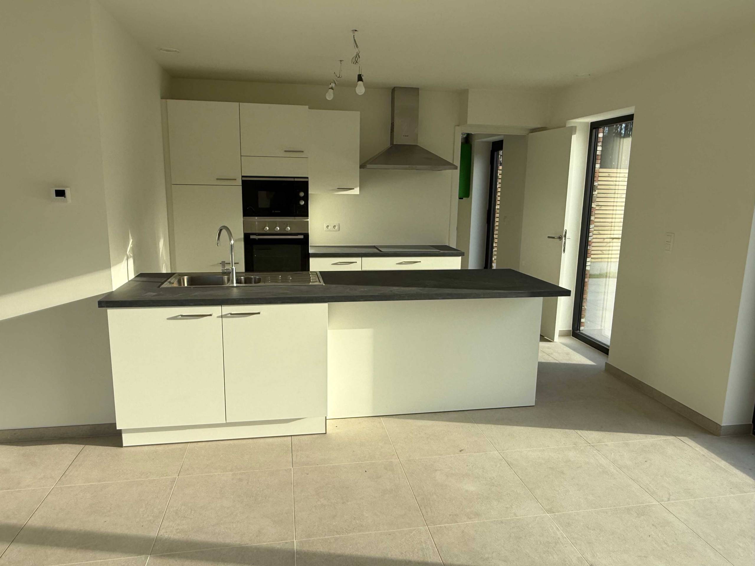 Huis te huur in Kruishoutem met 3 slaapkamers - foto 4