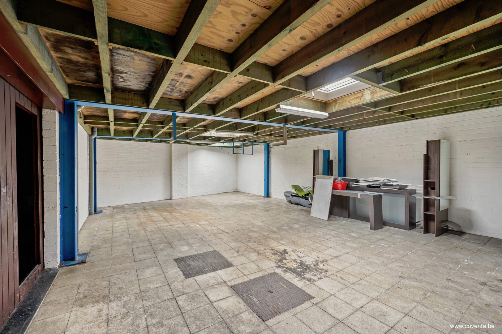 Opbrengsteigendom met 2 appartementen en 2 handelsruimtes te Waregem - foto 5