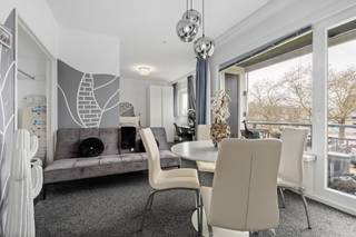 Bent u op zoek naar een plek voor uzelf voor eigen gebruik? Of wenst u liever te investeren? Lees hier dan zeker even verder!Deze studio bevindt zich...