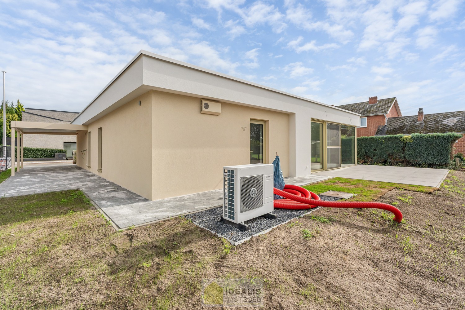 Schitterend volledig vernieuwde woning met 3 ruime slaapkamers - foto 4